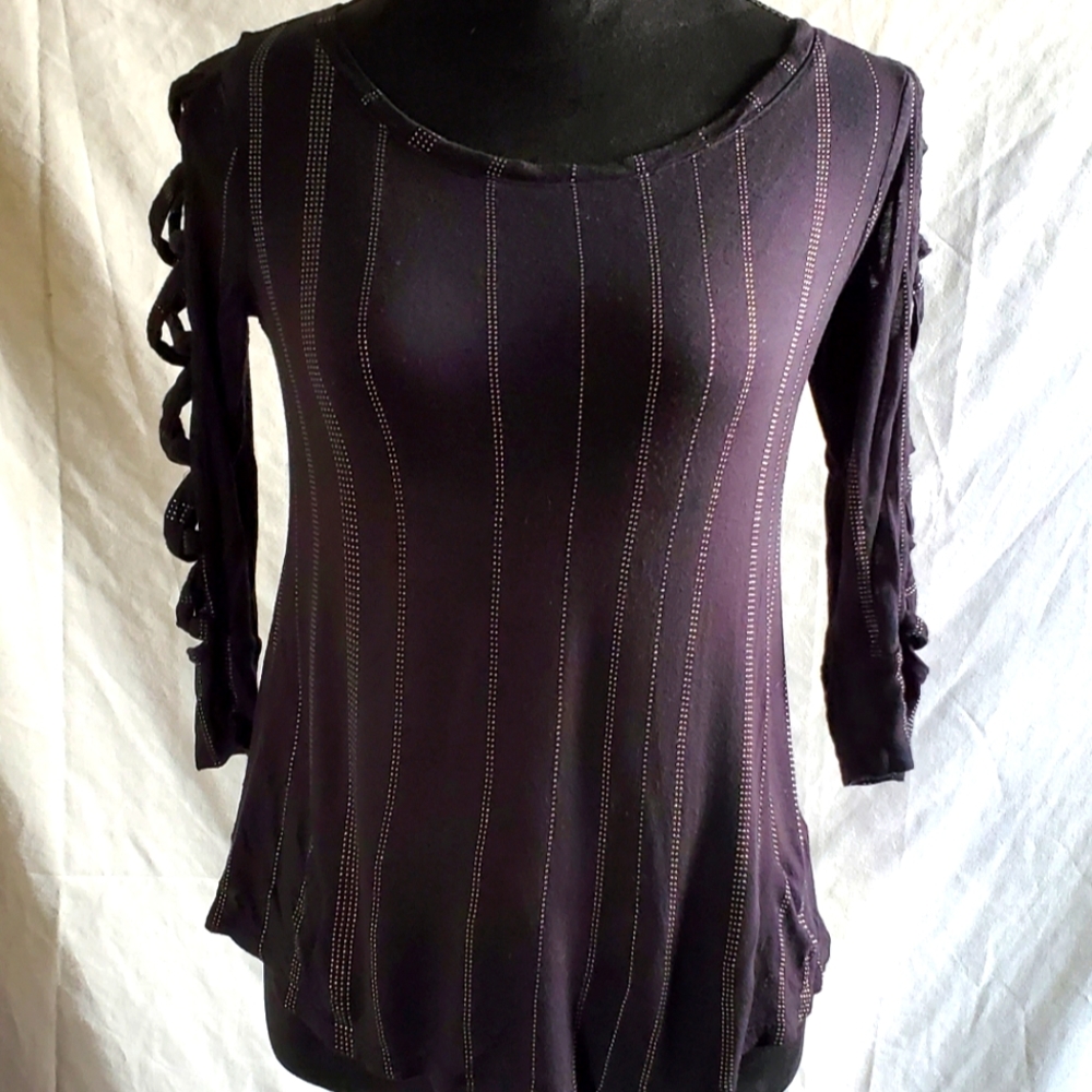 Jennifer Lopez Shirt With Criss Cross Cutout Sleeves